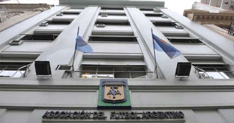 La Licencia Pro de la AFA busca profesionalizar el rol del Director Deportivo en el fútbol argentino.