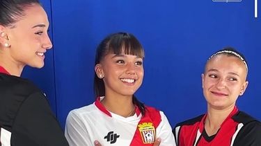 Ailén Di Cesare, Aixa González y Antonella Salcedo ya en el fútbol de Chile. Ailén Di Cesare, Aixa González y Antonella Salcedo ya en el fútbol de Chile.