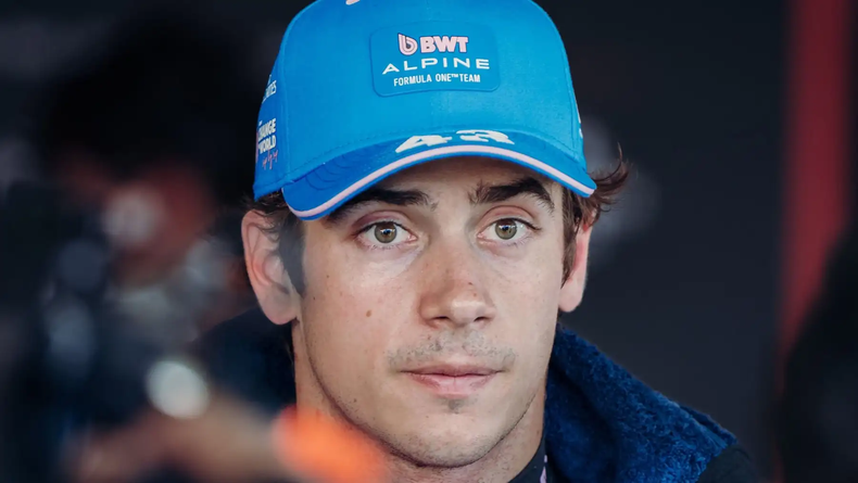 Franco Colapinto protagonizó una de sus mejores actuaciones con Alpine en Barcelona, aunque una penalización posterior modificó su resultado final.