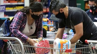 Consultoras estimaron en 3,1% la inflación de noviembre y un PBI de 9,7% para el cierre del año