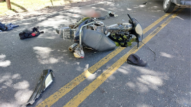 Murió un motociclista tras colisionar contra un árbol en San Rafael