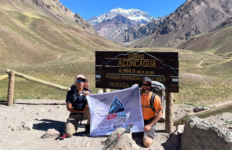 Un deportista mendocino busca ser el primer ciego en escalar el Aconcagua