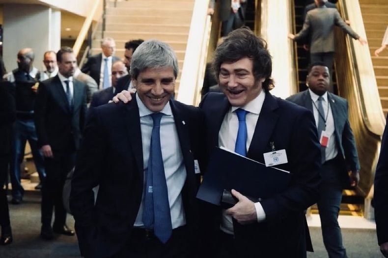 El evento contó con la presencia de Luis Caputo. 