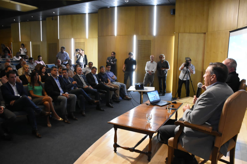 Irrigación presentó el Plan Hídrico.