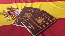 Entró en vigencia la ley para que argentinos puedan acceder a la ciudadanía española.