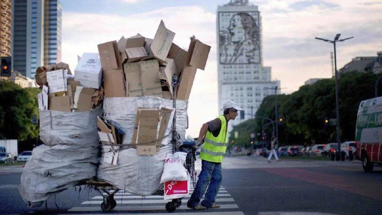 La desigualdad de ingresos llegó a maximos historicos en los primeros tres meses de Javier Milei.