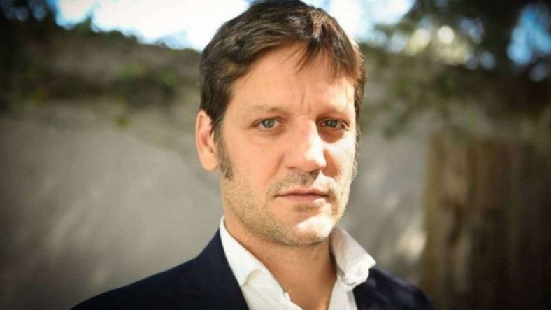 Rodrigo de la Serna protagoniza esta película en Netflix.