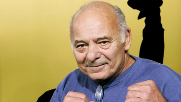 Murió el actor Burt Young, el inolvidable Paulie de Rocky