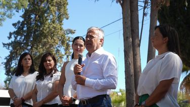 Alfredo Cornejo y Flor Destéfanis inauguaron una obra en Santa Rosa: La Provincia está presente. Foto: Prensa Gobierno de Mendoza.