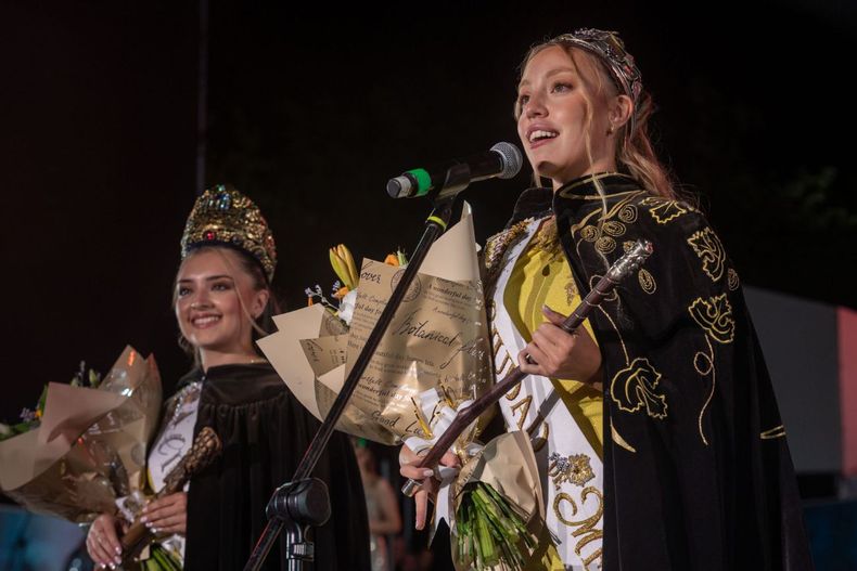 Agustina Sosa, virreina, y María Celeste Sammartino, nueva reina de Ciudad 2026