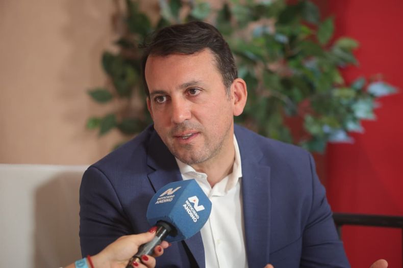 Tadeo García Zalazar y el plan de la DGE contra el bullying.