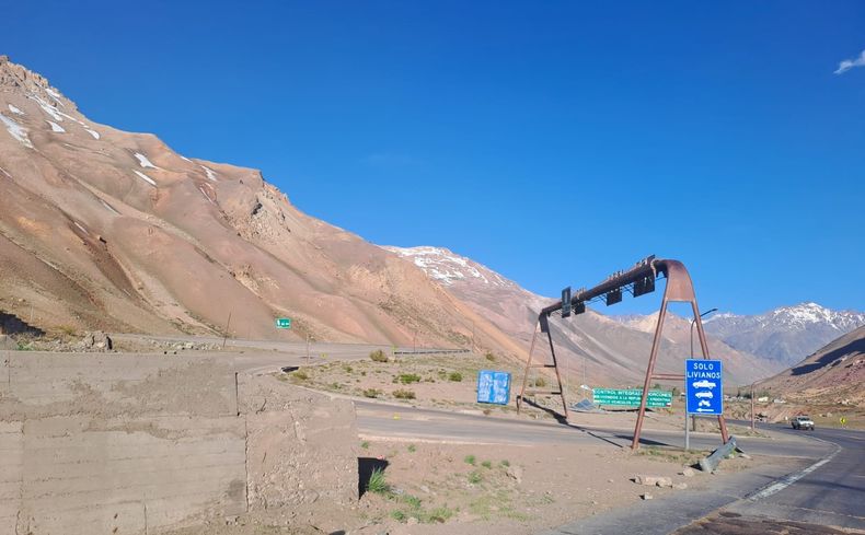 El Paso Internacional Los Libertadores representa una importante conectividad en la región.