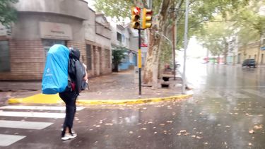 Después del viento Zonda llegó la lluvia al Gran Mendoza