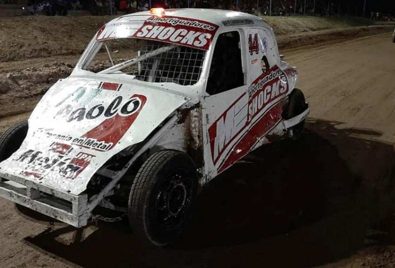 19 Ariel Martínez ganó la 1°fecha del speedway sanrafaelino. Domingo 15 12 19