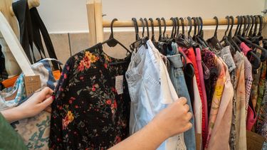 Cambian los hábitos de consumo de ropa y los comercios se posicionan: qué lectura hacen en Mendoza