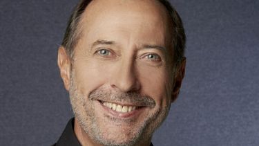 Guillermo Francella protagoniza esta película en Netflix.