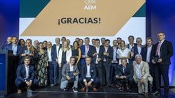 La foto final con todos los ejecutvos y empresas premiadas