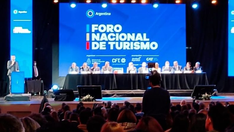 Tunuyan foro nacional turismo.jpg