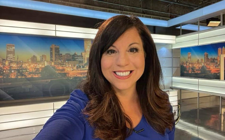 La periodista Julie Chin sufrió un ACV en pleno noticiero.