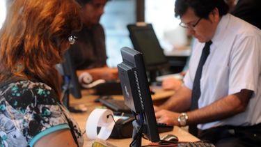 El dólar paralelo salta a $12,90, se acerca al máximo histórico