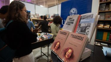 La obras de la UNCuyo en la Feria del Libro de Mendoza