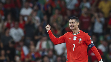 Cristiano Ronaldo encabezará a Portugal en el Mundial 2026 y disputará la sexta Copa del Mundo de su carrera. Cristiano Ronaldo encabezará a Portugal en el Mundial 2026 y disputará la sexta Copa del Mundo de su carrera.