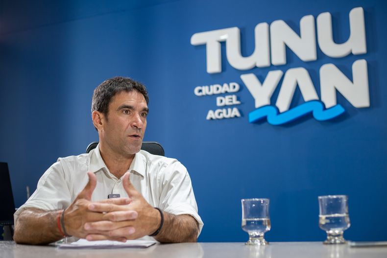 El intendente de Tunuyán, Emir Andraos, pasó por el ciclo Voces de Gestión de SITIO ANDINO y repasó su año frente al municipio.