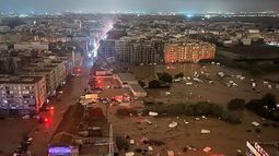Inundaciones en España: al menos 51 muertos y se buscan desaparecidos.