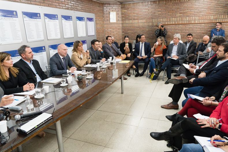 Legisladores escucharon a los jueces de la Corte.