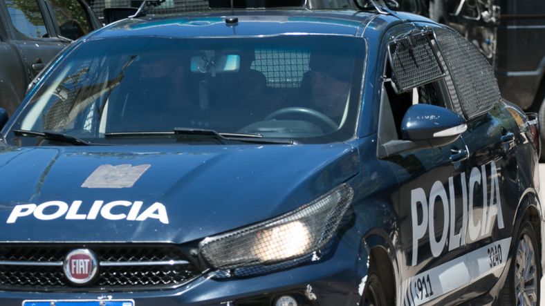 Amenazó a la ex novia y a la hija con prenderlas fuego en un casa de Las Heras