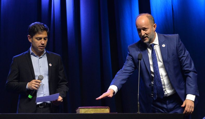Axel Kicillof, Martín Insaurralde, juramento, provincia Buenos Aires 2023.jpg