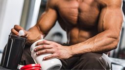¿La creatina funciona? Estos son los efectos reales en tu cuerpo, según un experto