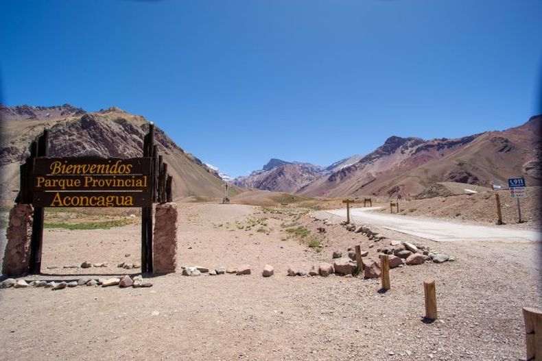 Otro hombre cayó del Aconcagua.