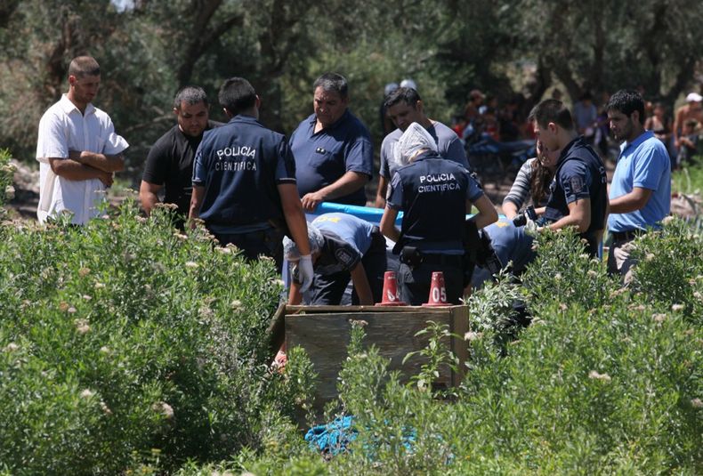 homicidio en las heras, muerto en un cajón, criminalística