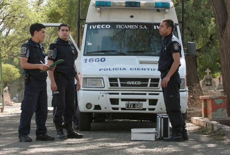 exumación cementerio ciudad, fiscal ríos, caso Guardatti