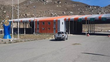 Aduana Paso Pehuenche, complejo Laguna del Maule.