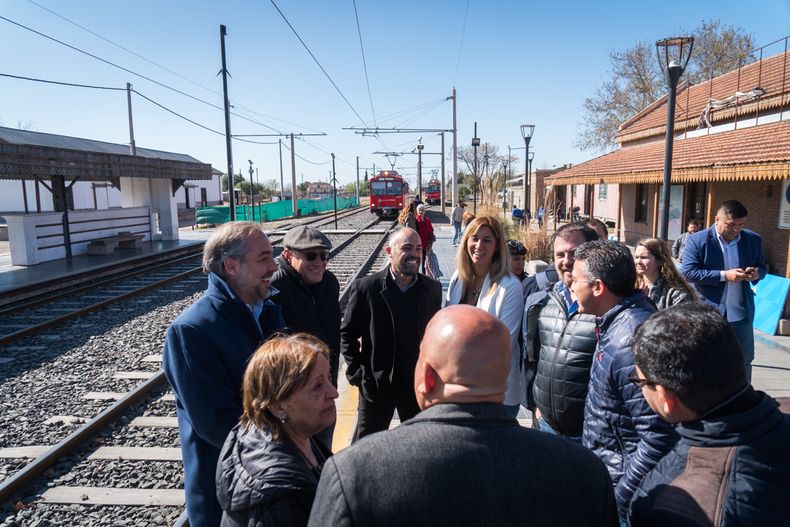 El tren de pasajeros llegaría a finales del verano 2023 a Mendoza.