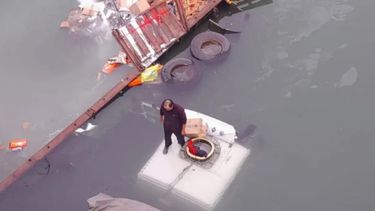 Sitio Andino | Camionero cayó al río