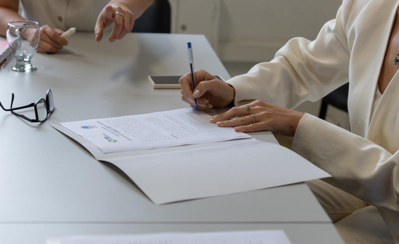 Mendoza firmó un convenio para recolectar aceite usado: qué hacer y cómo sumarse al sistema