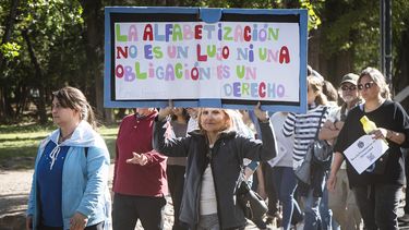 La rectora de la UNCuyo convocó a la comunidad a defender la educación pública frente al veto de Milei