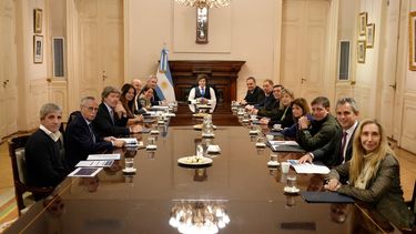 El Jefe de Estado encabezó una nueva reunión de Gabinete. El Jefe de Estado encabezó una nueva reunión de Gabinete.