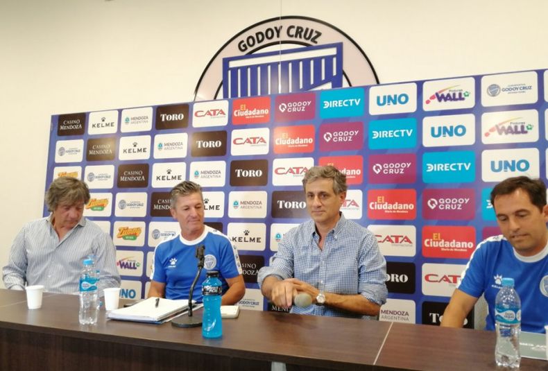 Presentación de Mario Sciacqua