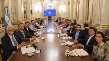 Lisandro Nieri, entre los radicales que acudieron al encuentro