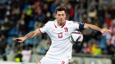 Polonia busca clasificarse a los octavos de final.