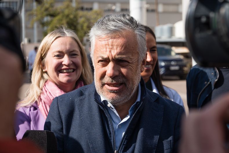 El gobernador Alfredo Cornejo aseguró que la primera obra con fondos de Portezuelo del Viento se realizará en General Alvear. Los detalles.