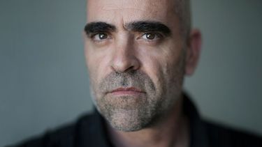 Luis Tosar brilla en esta miniserie española.