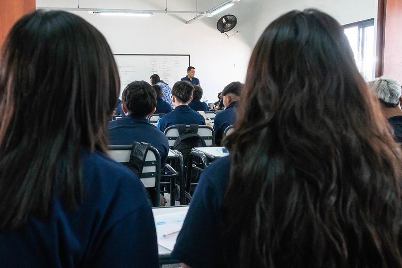 Las escuelas serán las encargadas de solicitar las capacitaciones.