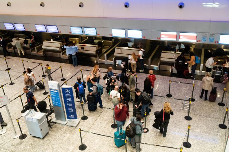 El turismo en vacaciones de invierno marcó una caída en el gasto y la estadía.