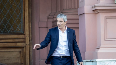 Luis Caputo ya está en Estados Unidos.