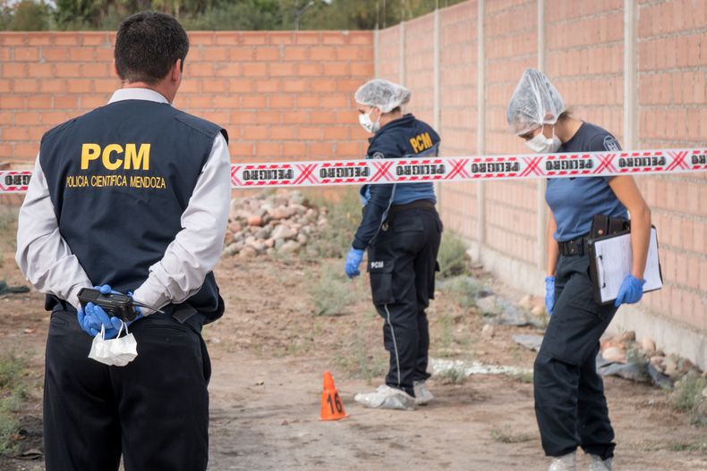 Asesinato en Ciudad: quedaron huellas de los agresores